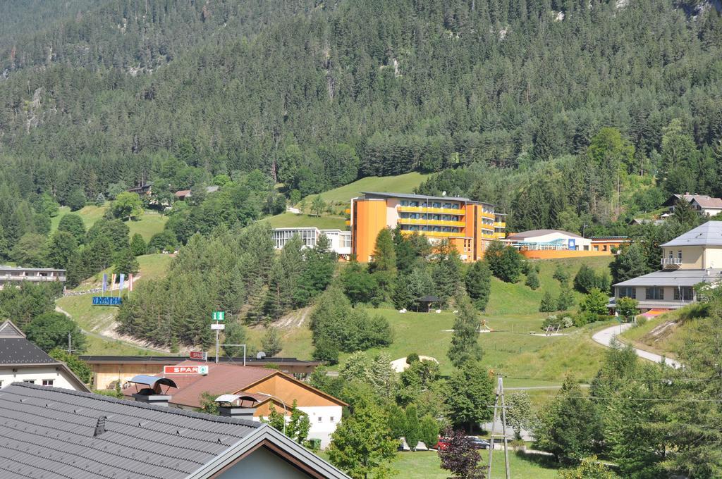 Gartenpension Lindenbauer Bad Bleiberg Eksteriør bilde