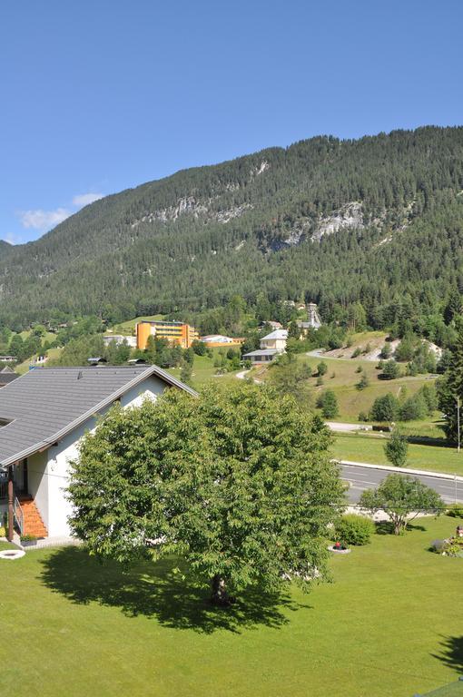 Gartenpension Lindenbauer Bad Bleiberg Eksteriør bilde