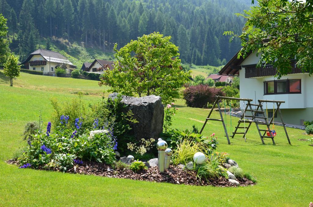 Gartenpension Lindenbauer Bad Bleiberg Eksteriør bilde